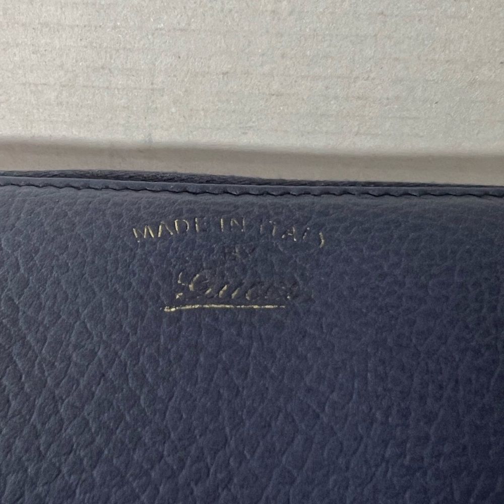 Authentic Gucci Pebbled Leather Wallet - Picture 3 of 9